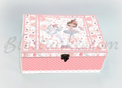 Caja para los tesoros del bebé "La muchacha con las flores" - grande