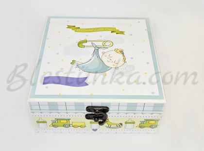 Baby`s Treasures Box "Sweet baby" in green