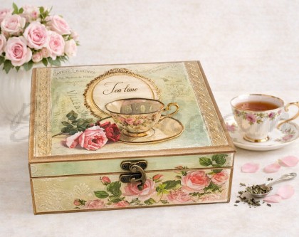 Wooden tea box "Roses"
