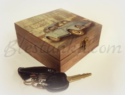 Wooden treasure box 