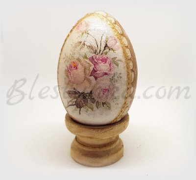 Huevo de madera decorativo "Rosas rosadas"