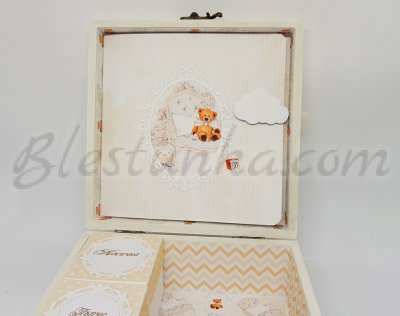 Baby`s Treasures Box "Sweet baby" in ecru colour