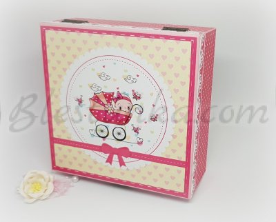 Кутия за бебешки съкровища "Сладкото бебе" в розово