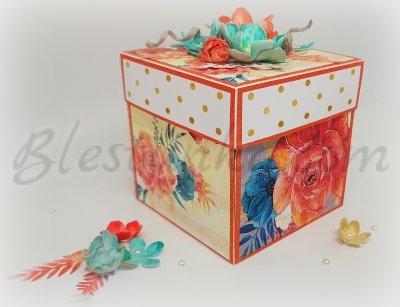 Surprise exploding box "Tenderness" 