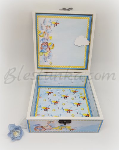 Caja para los tesoros del bebé "El conejito azul"