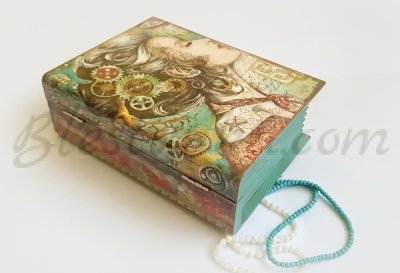 Wooden jewellery box "A sea story"