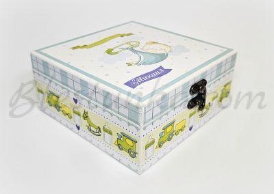 Baby`s Treasures Box "Sweet baby" in green