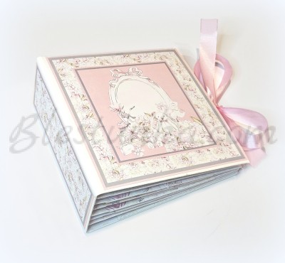 Албум "Розовото зайче"